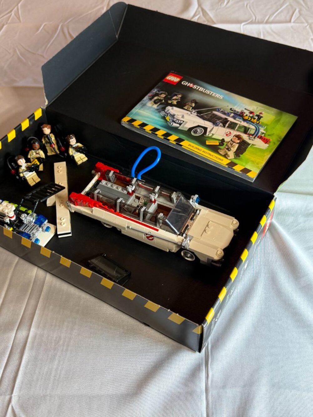 Lego 21108 Ghostbusters set, complete. Already built, all figures, instr. & box! - Picture 3 of 6